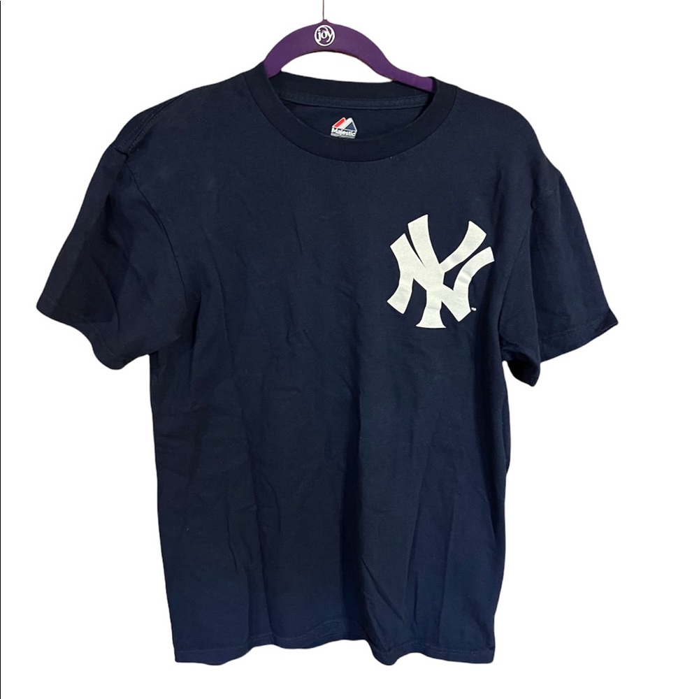 Yankees tee shirt